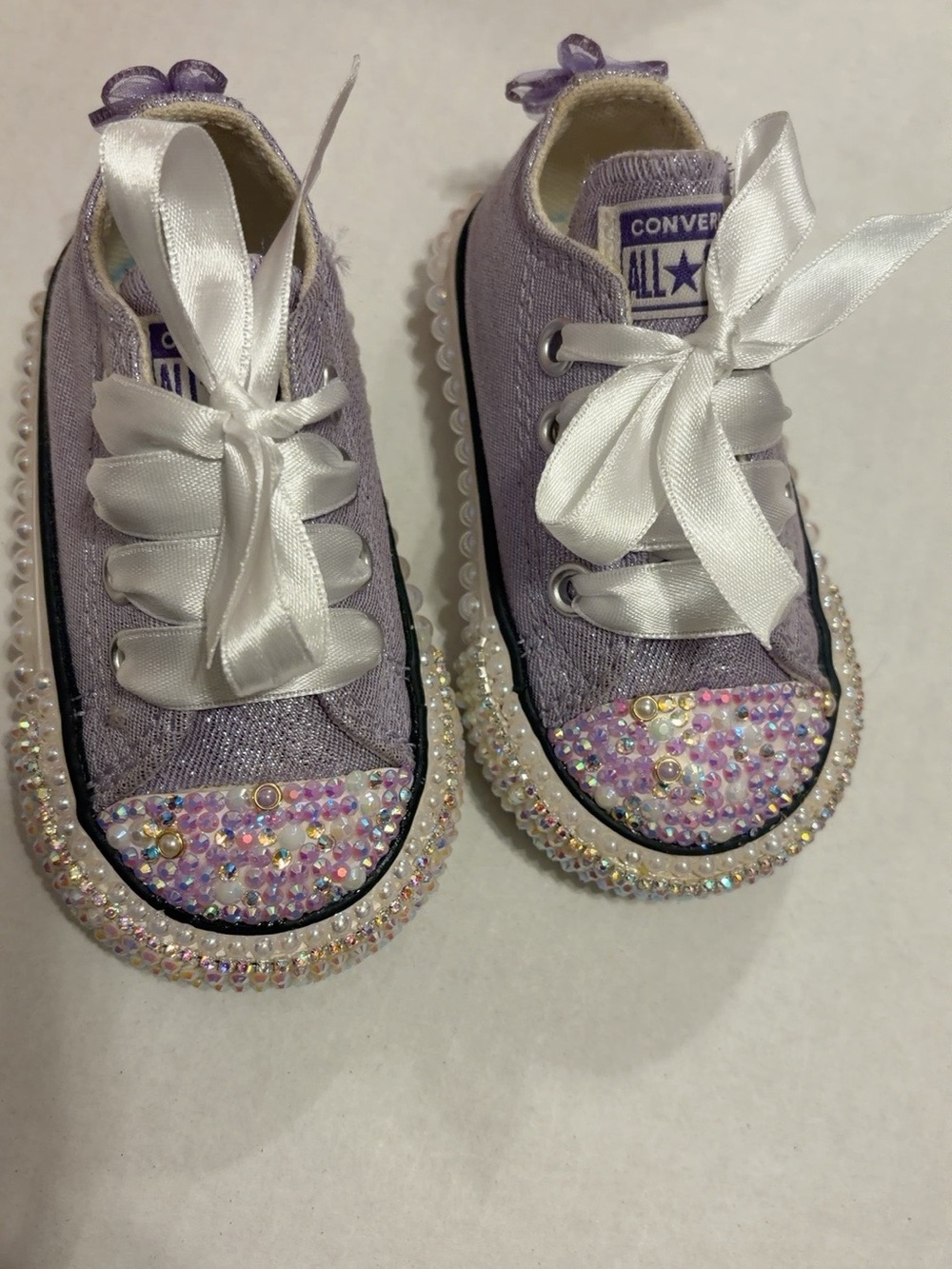 Converse Kids Lavender Satin-Ribbon Crystal Embellished Sneakers size 3
